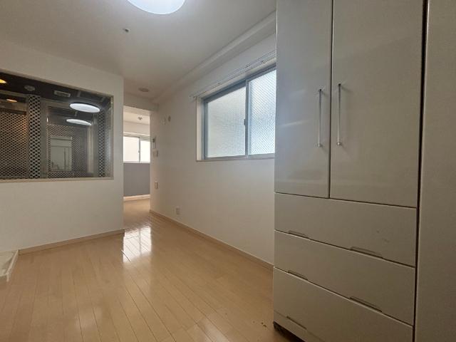 大阪市浪速区幸町マンション リビング