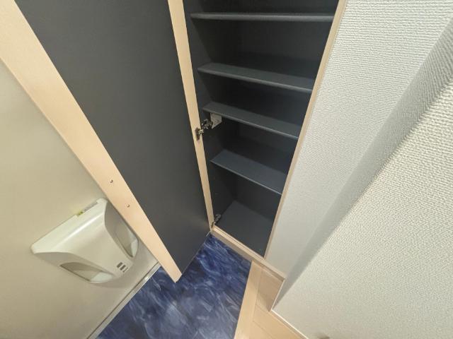 大阪市浪速区幸町マンション 収納