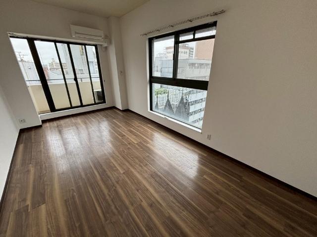 大阪市浪速区幸町マンション リビング