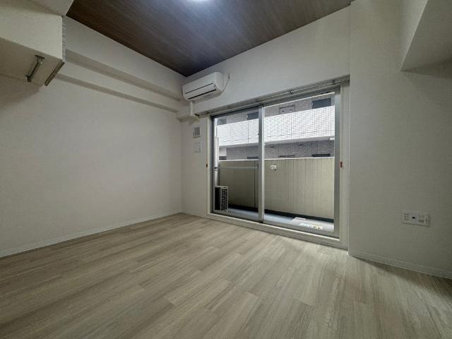 大阪市浪速区日本橋マンション リビング