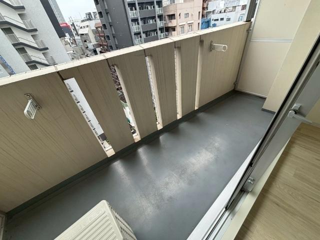 大阪市浪速区日本橋マンション バルコニー