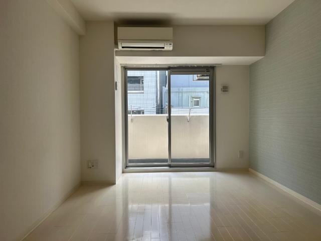 大阪市中央区久太郎町マンション リビング