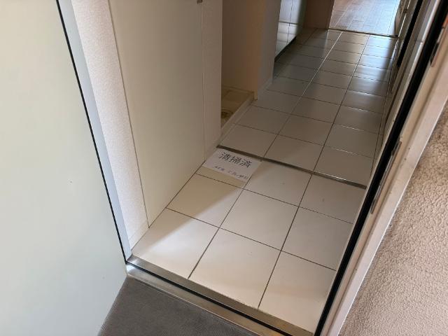 アメニティ心斎橋EAST 玄関