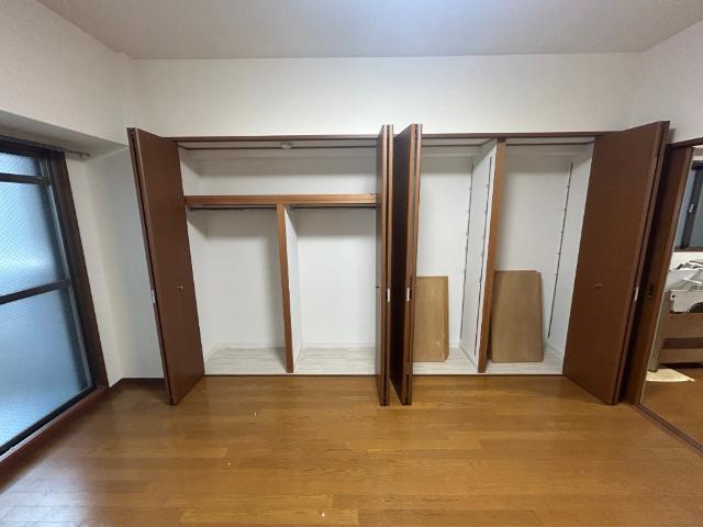 セントアミール南久宝寺 収納