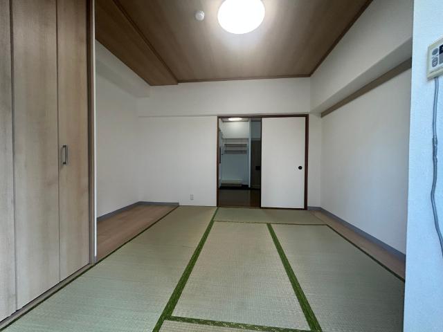 ローレルハイツ大淀（249） 室内