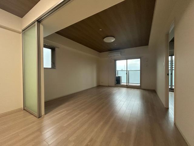 大阪市中央区常盤町マンション リビング