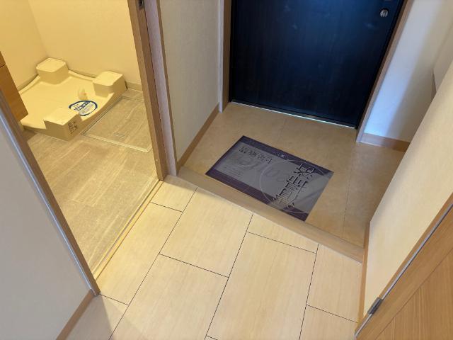 大阪市西区阿波座マンション 玄関