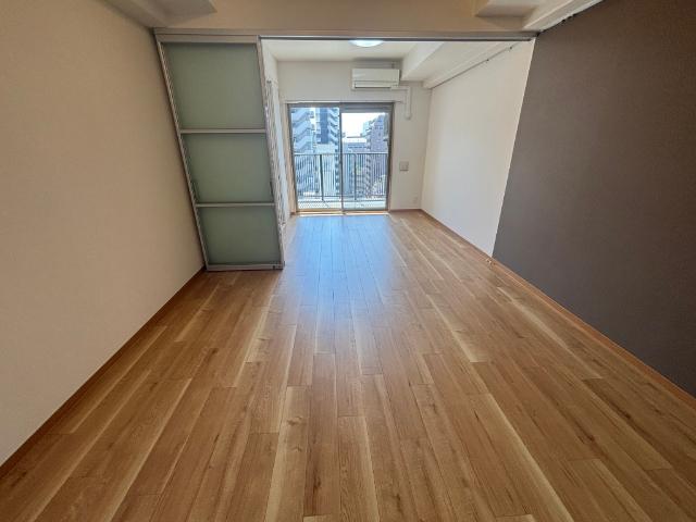 大阪市西区阿波座マンション リビング