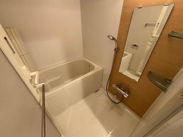 大阪市西区阿波座マンション バス／シャワー