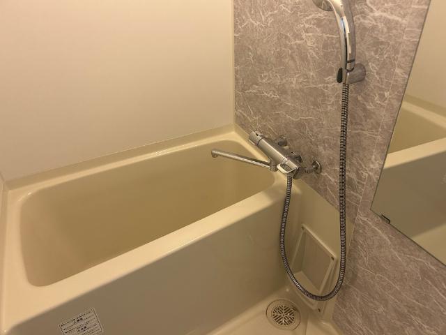 大阪市西区南堀江マンション バス／シャワー