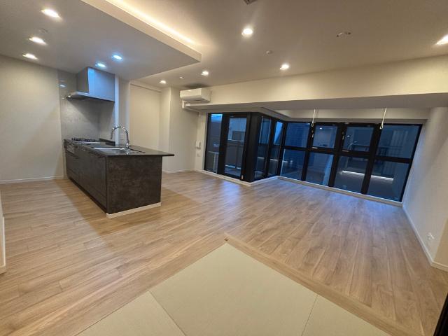 大阪市中央区谷町マンション リビング