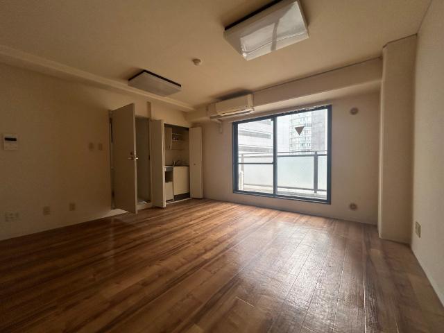 大阪市西区西本町マンション リビング