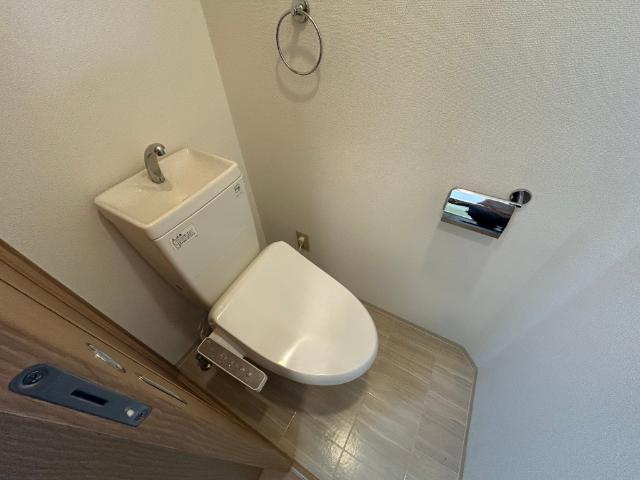 大阪市西区立売堀マンション トイレ