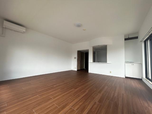 大阪市浪速区幸町マンション リビング