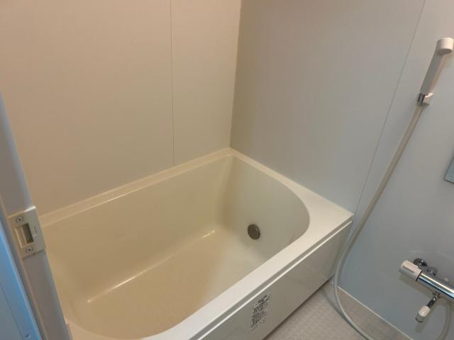 大阪市西区北堀江マンション バス／シャワー