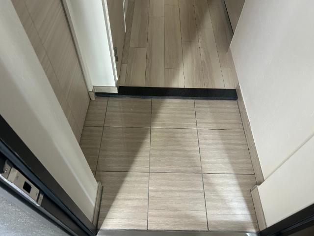 大阪市西区京町堀マンション 玄関