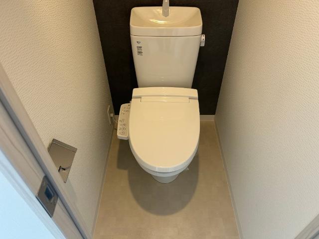 S-RESIDENCE難波大国町Deux トイレ