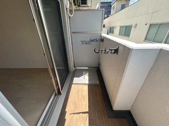 セレニテ心斎橋グランデ（1019） バルコニー