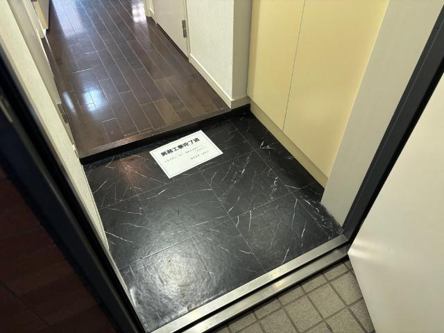 大阪市西区江戸堀マンション 玄関