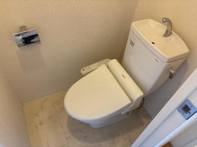 大阪市西区立売堀マンション トイレ