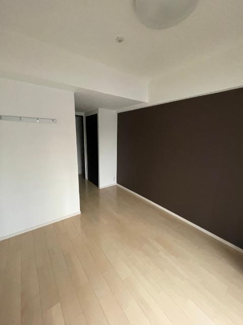 アーデンタワー西本町 室内