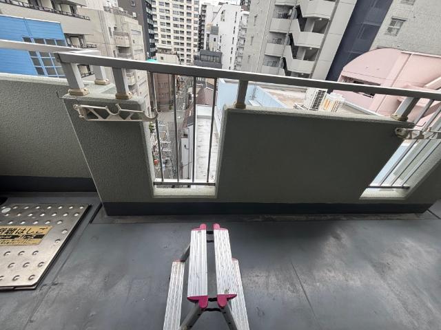 大阪市西区北堀江マンション バルコニー