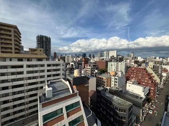 Wave on Horie Tower 眺望