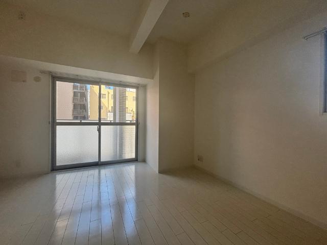 大阪市西区南堀江マンション リビング