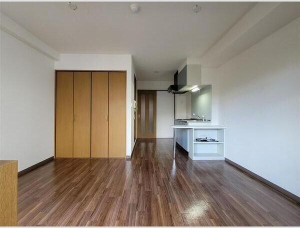 大阪市西区九条マンション 室内