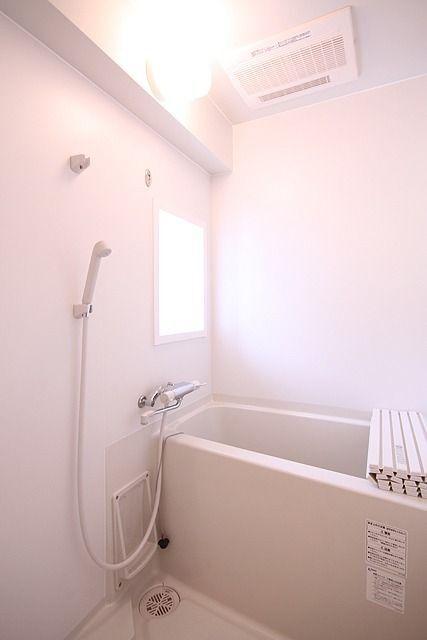 大阪市西区南堀江マンション バス／シャワー