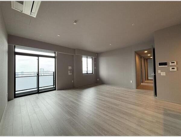 大阪市福島区福島マンション リビング