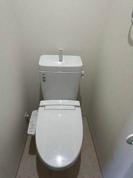 大阪市西区立売堀マンション トイレ