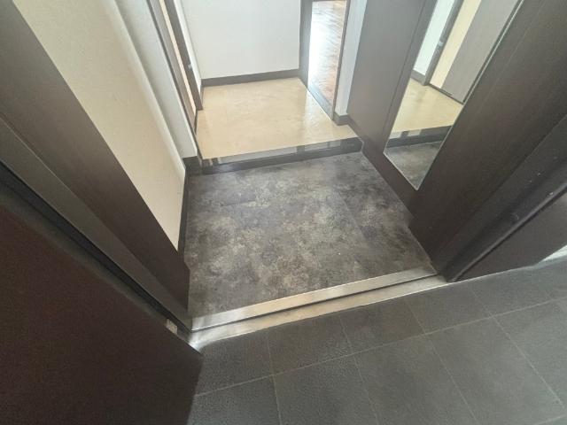 大阪市西区南堀江マンション 玄関