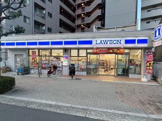ローソン南堀江四丁目店：133m