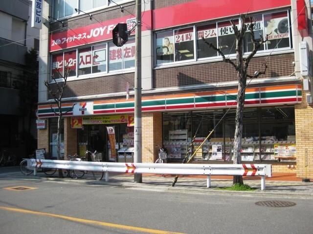 セブンイレブン大阪鷺洲3丁目店：133m