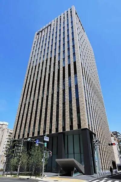 大阪厚生信用金庫本店：668m