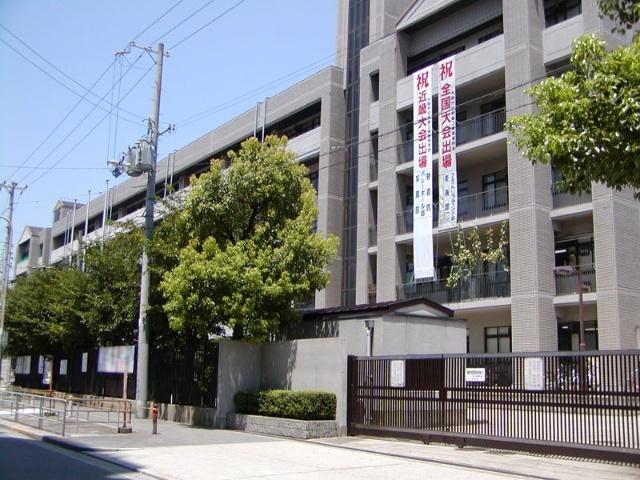大阪府立都島工業高校：1723m