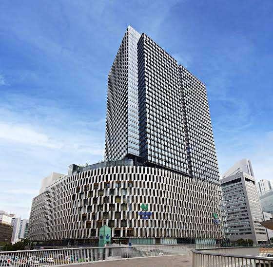 阪神梅田本店：906m