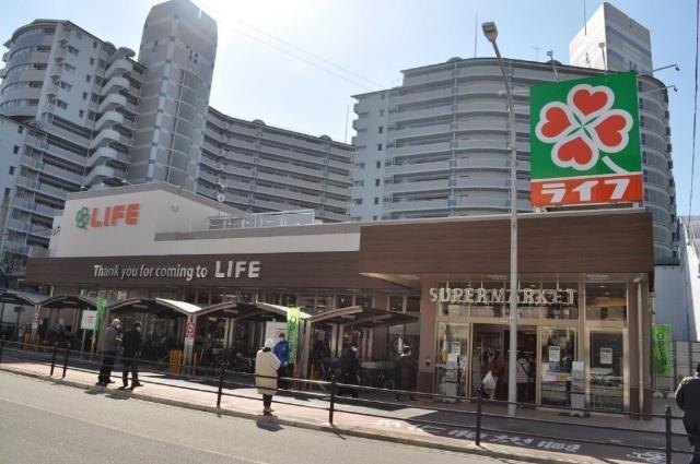 ライフ朝潮橋駅前店：232m