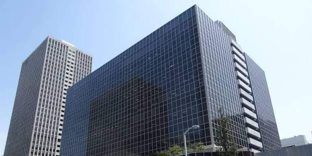 大阪公立大学梅田サテライト：843m