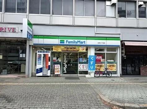 ファミリーマート谷町七丁目店：110m