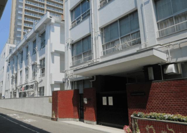 大阪市立豊崎小学校：277m