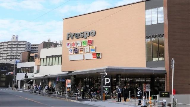 フレスポ阿波座：183m