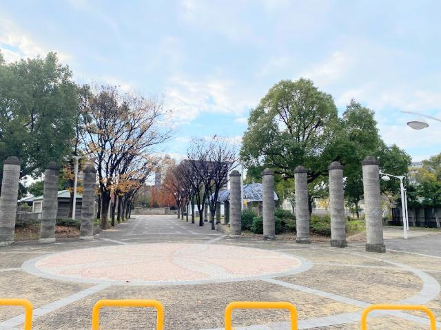 浪速公園：799m