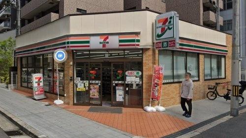 セブンイレブン大阪南久宝寺町1丁目店：64m