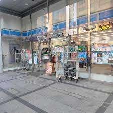 ローソン西区土佐堀1丁目店：143m