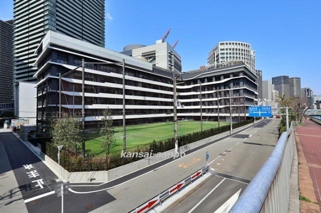 大阪市立中之島小学校：594m