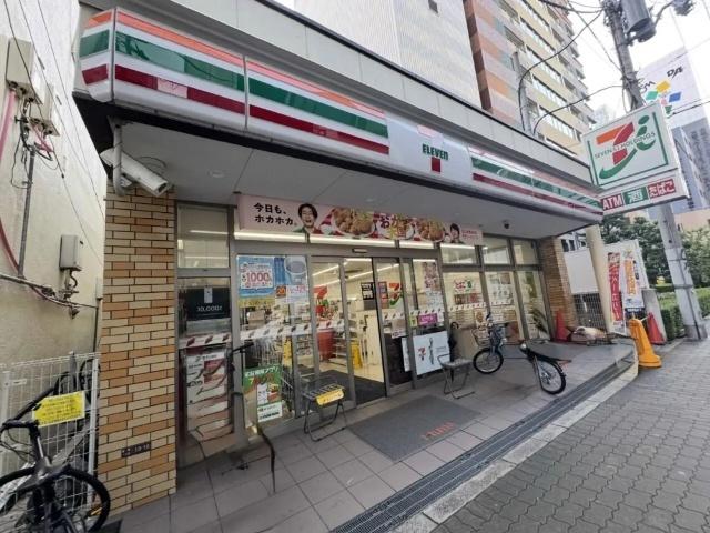 セブンイレブン大阪新町1丁目店：95m