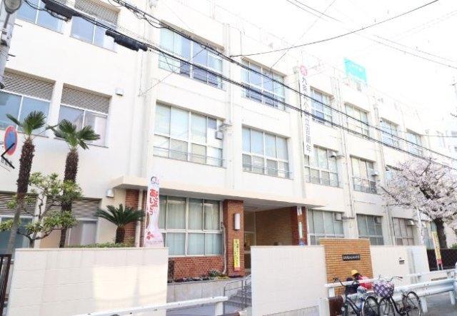 大阪市立九条北小学校：519m