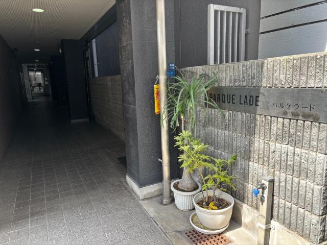 大阪市中央区和泉町マンション 外観